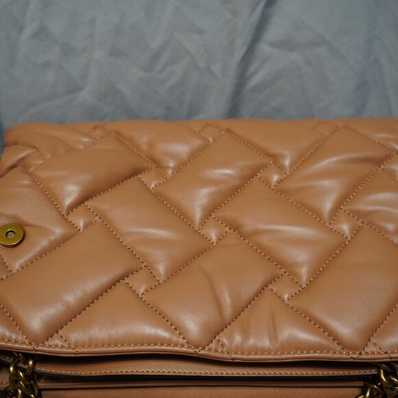 Kurt Geiger London XXL Soft Quilted Leather Kensington Shoulder Bag - Picture 9 of 11